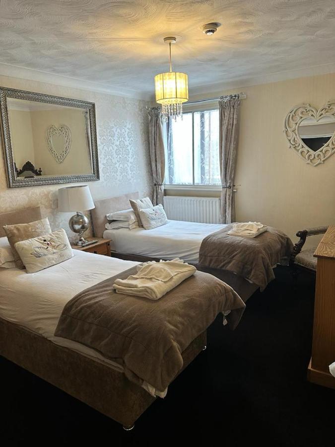 The Swan Inn Salisbury Wilton  외부 사진