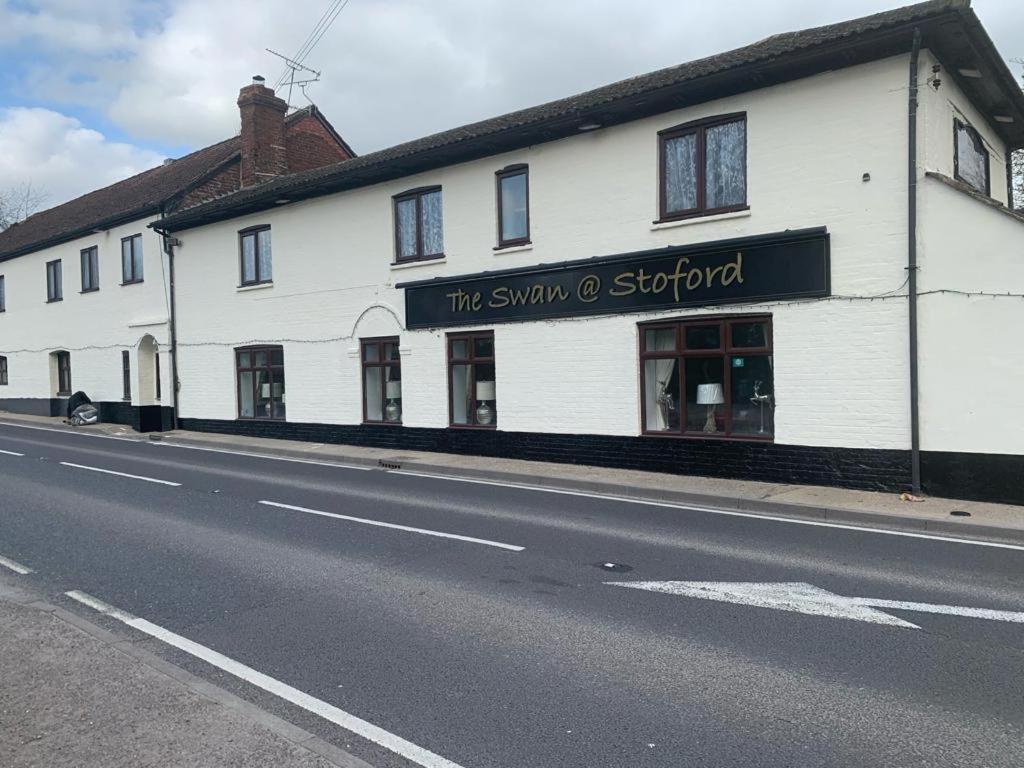 The Swan Inn Salisbury Wilton  외부 사진